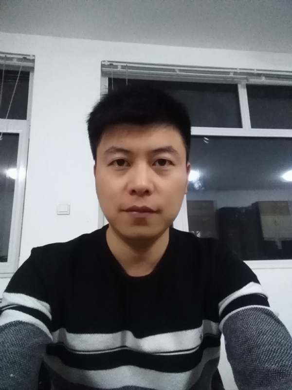 呵呵的第二张照片--烟台相亲服务中心