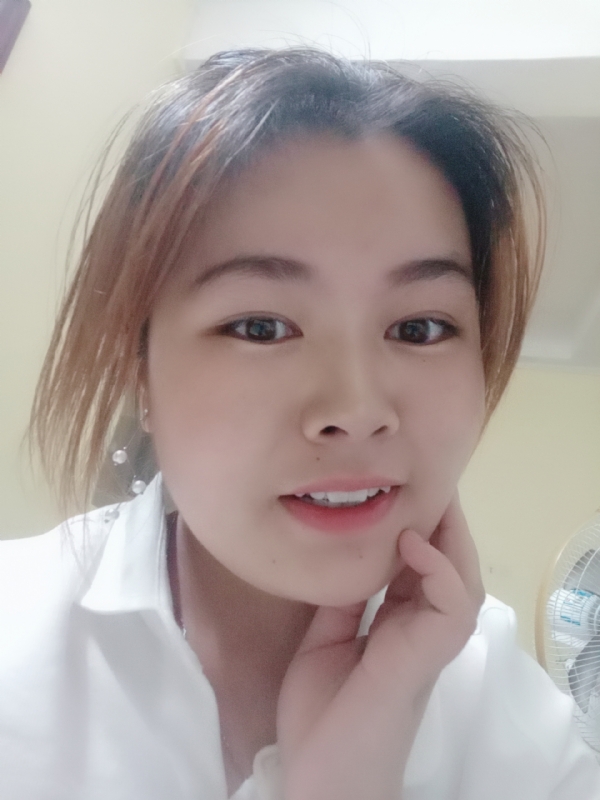 珍妮的第二张照片--烟台相亲服务中心