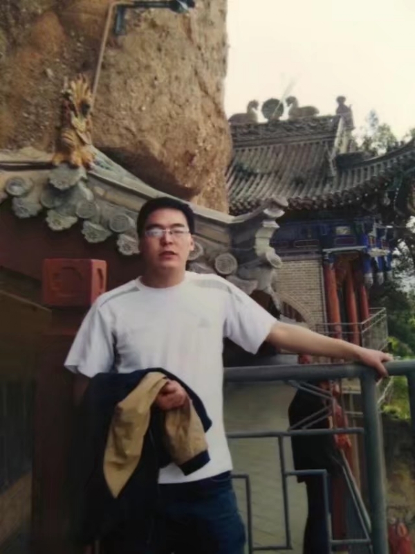 情迷海棠的第一张照片--烟台相亲服务中心