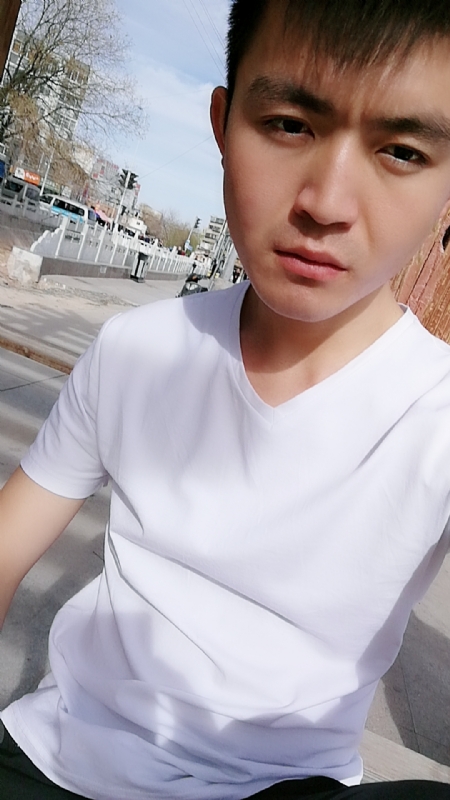 未来可期的我的第一张照片--烟台相亲服务中心