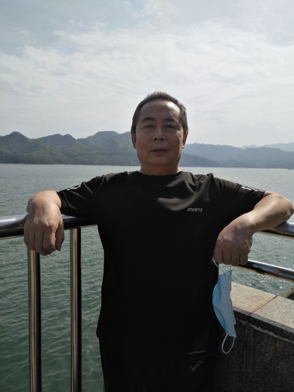 重振雄风的第四张照片--烟台相亲服务中心