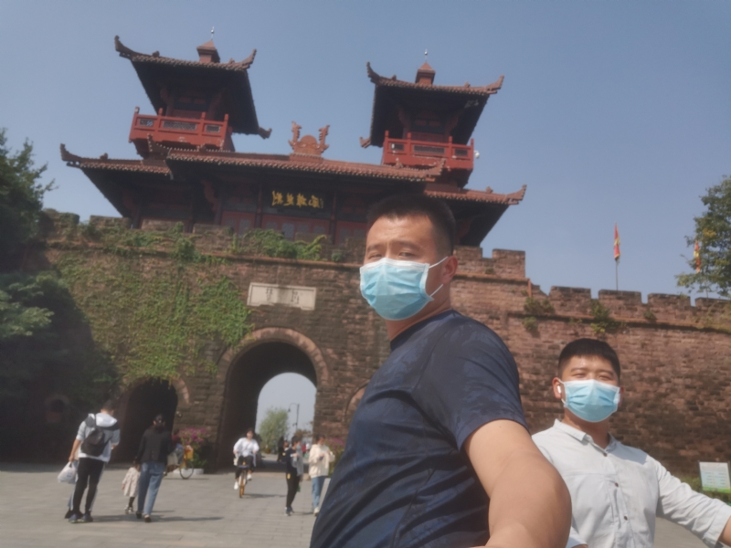 聆听的第一张照片--烟台相亲服务中心