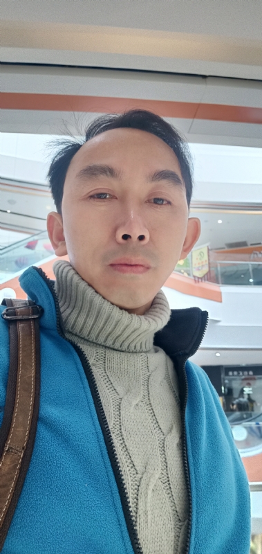 峤哥的第一张照片--烟台相亲服务中心