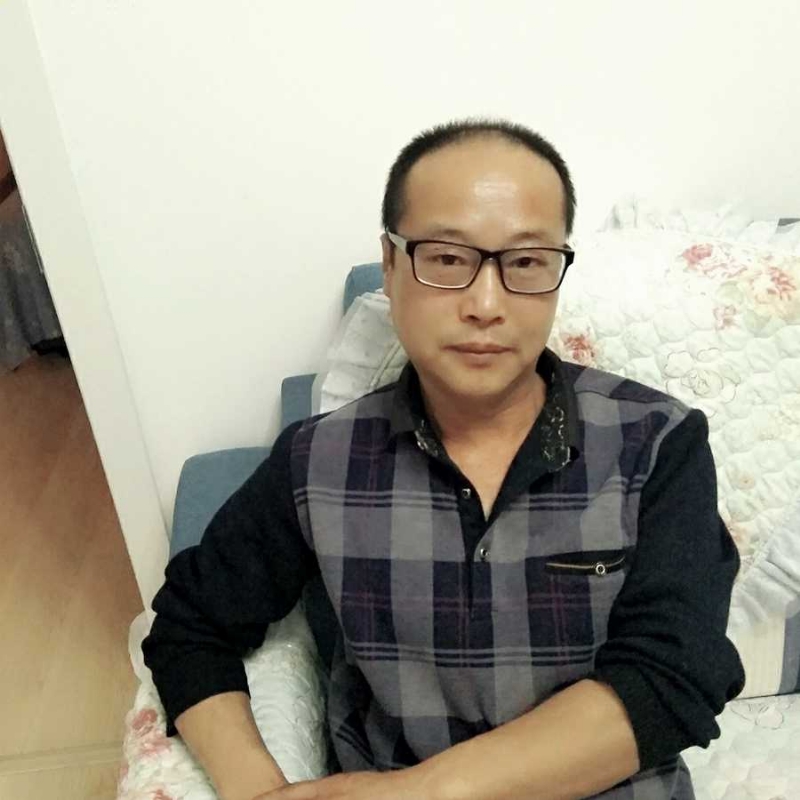 大海的第一张照片--烟台相亲服务中心