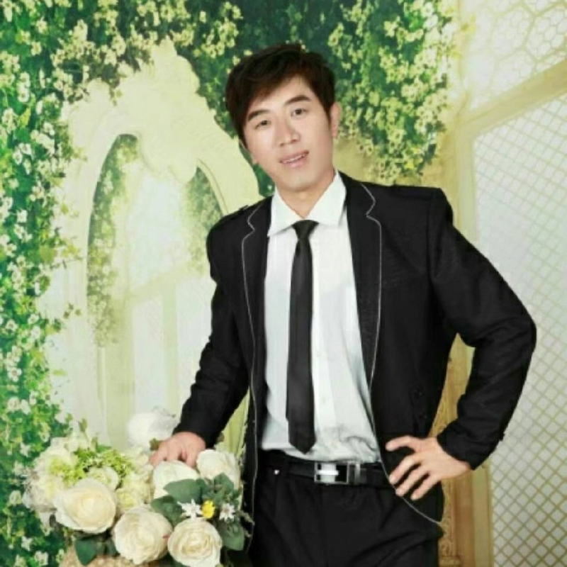 轻舞飞扬的第一张照片--烟台相亲服务中心