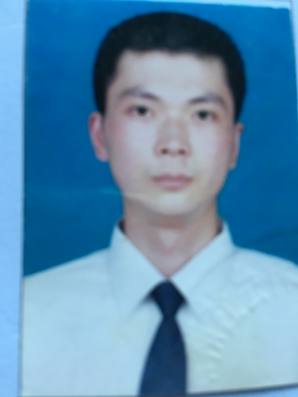 医者仁心的第一张照片--烟台相亲服务中心