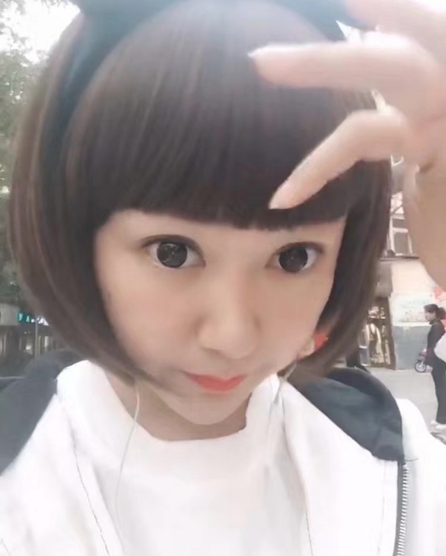 Yang的第一张照片--烟台相亲服务中心