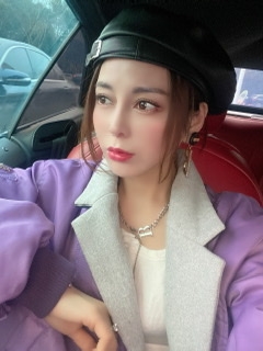 zouzou的第一张照片--烟台相亲服务中心