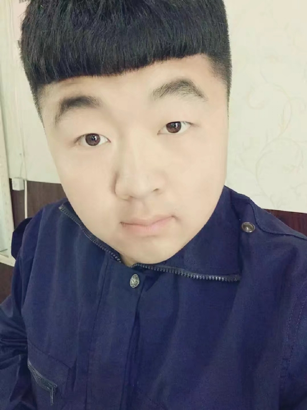 牟先森的第一张照片--烟台相亲服务中心