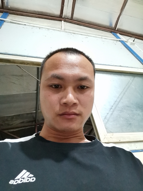 真心交友的第一张照片--烟台相亲服务中心