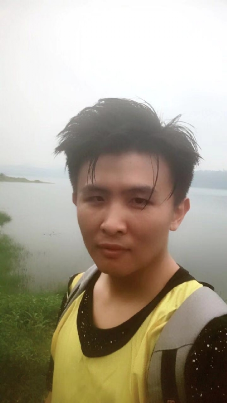 阳光与自由的第一张照片--烟台相亲服务中心