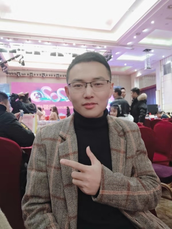 遇见不一样的自己的第一张照片--烟台相亲服务中心