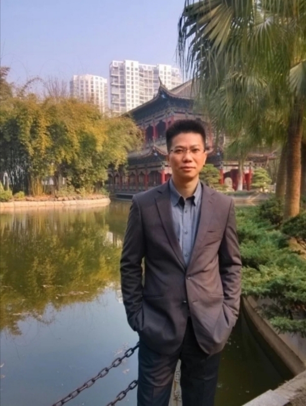 chen的第二张照片--烟台相亲服务中心