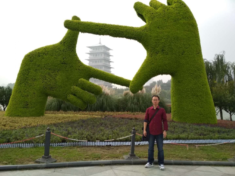 阳光的第一张照片--烟台相亲服务中心