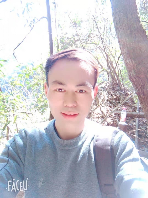 阿龙的第一张照片--烟台相亲服务中心