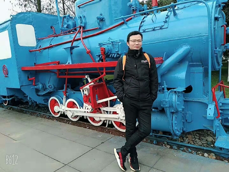 小史的第一张照片--烟台相亲服务中心