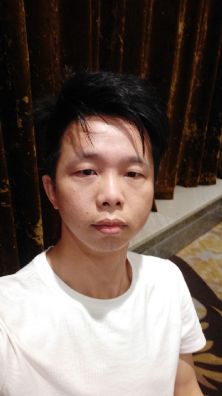 飞飞的第四张照片--烟台相亲服务中心