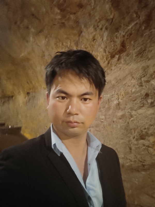 晚点的第一张照片--烟台相亲服务中心