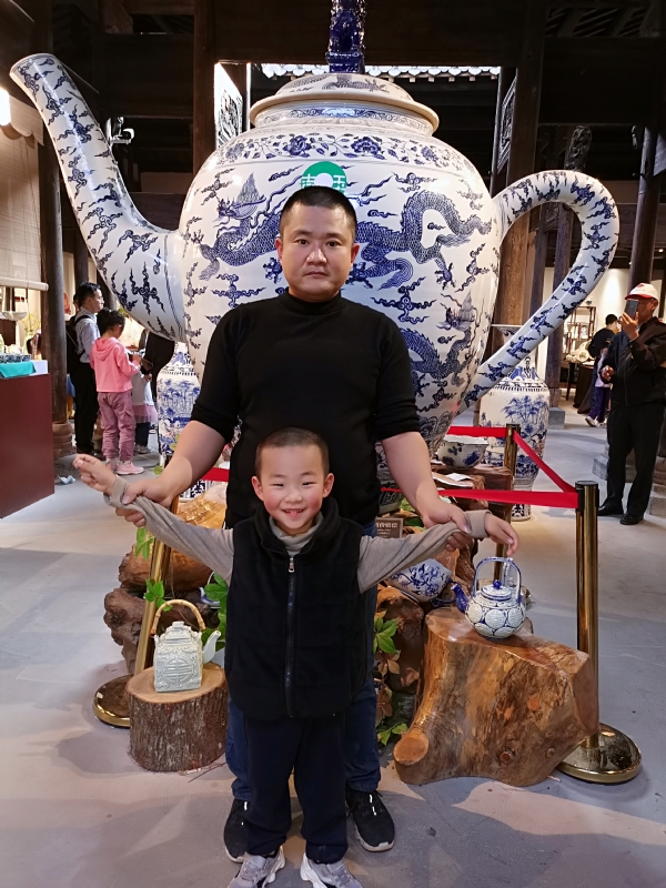 啊柳的第一张照片--烟台相亲服务中心