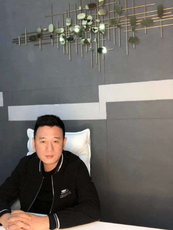 SAM的第一张照片--烟台相亲服务中心