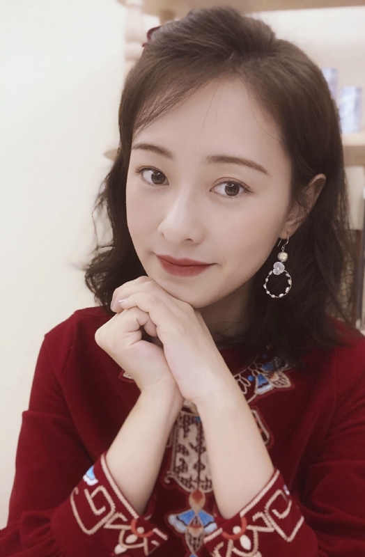 Betty的第一张照片--烟台相亲服务中心