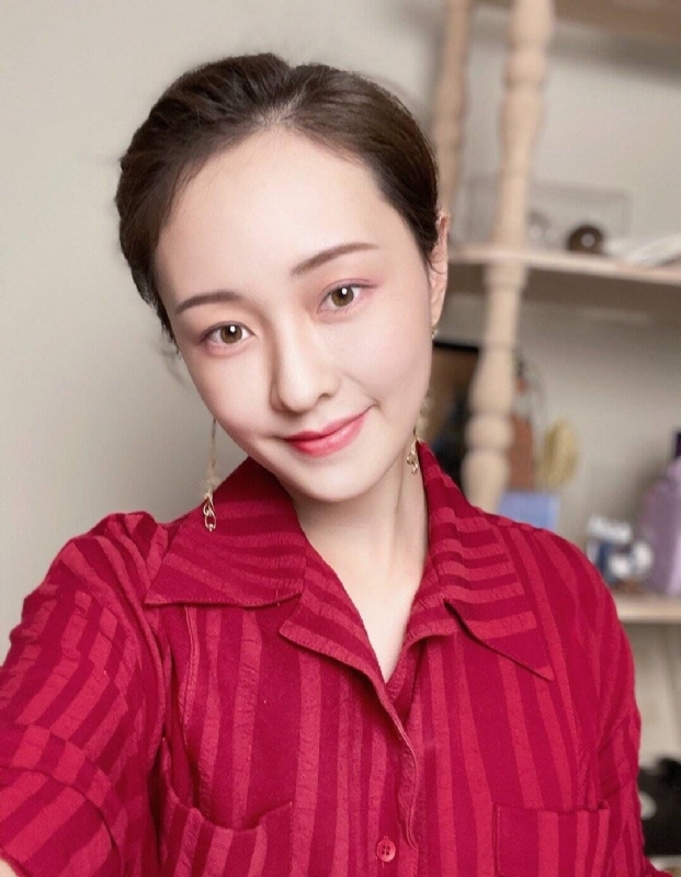 Betty的第二张照片--烟台相亲服务中心