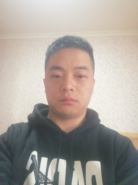 亿树的第一张照片--烟台相亲服务中心