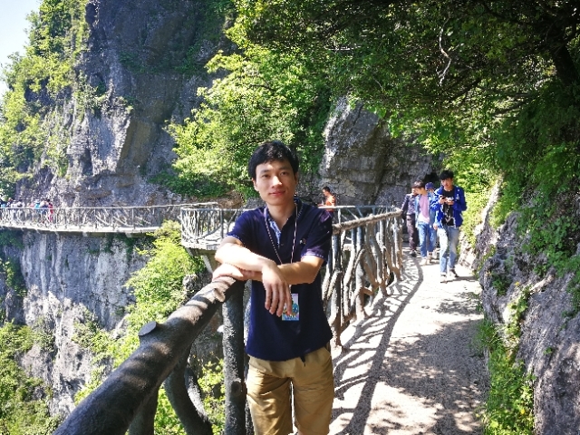 天定的第二张照片--烟台相亲服务中心