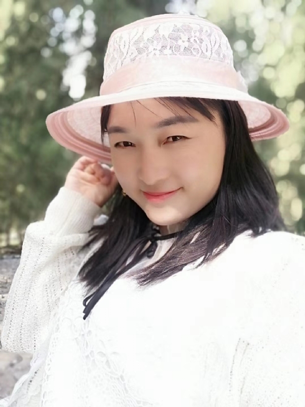 凤凰的第一张照片--烟台相亲服务中心