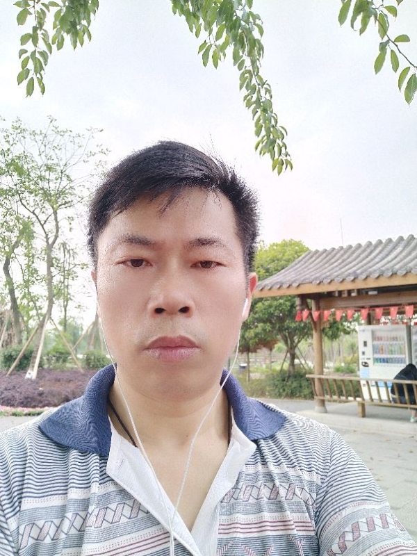 一个人的孤单的第一张照片--烟台相亲服务中心