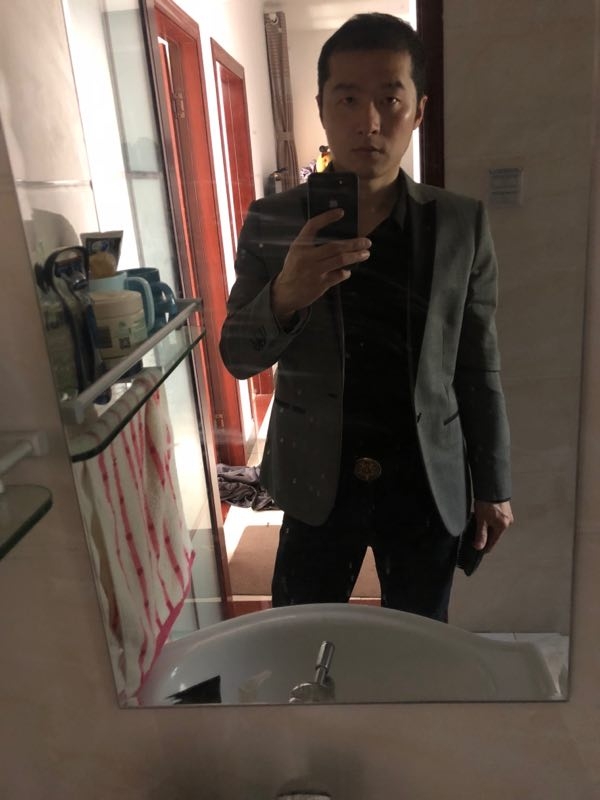 小平哥的第一张照片--烟台相亲服务中心