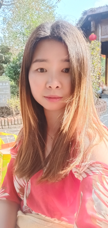 赫赫的第一张照片--烟台相亲服务中心