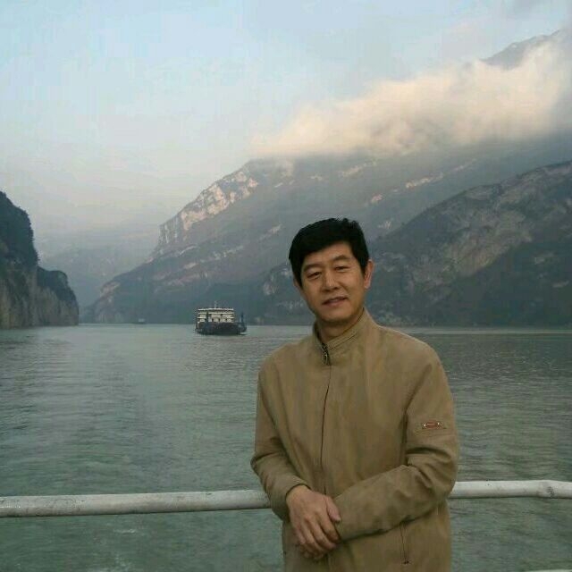 优秀善良1.78的第二张照片--烟台相亲服务中心