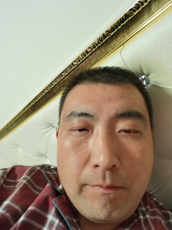 紫夜的第一张照片--烟台相亲服务中心