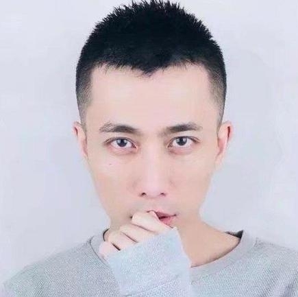 辛酉的第一张照片--烟台相亲服务中心