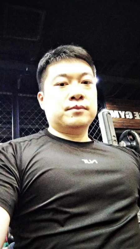 好想遇见你的第二张照片--烟台相亲服务中心