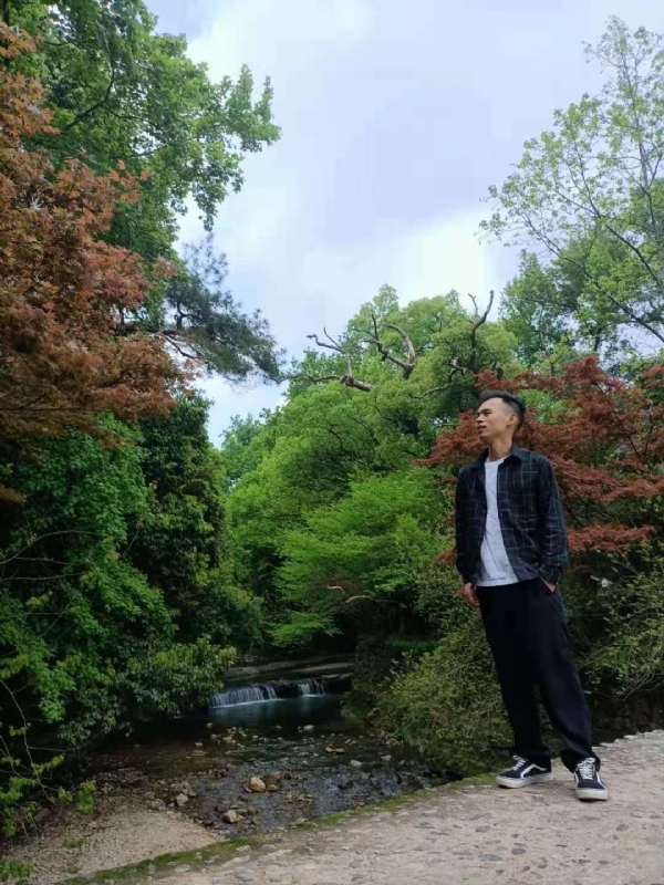 小白的第一张照片--烟台相亲服务中心