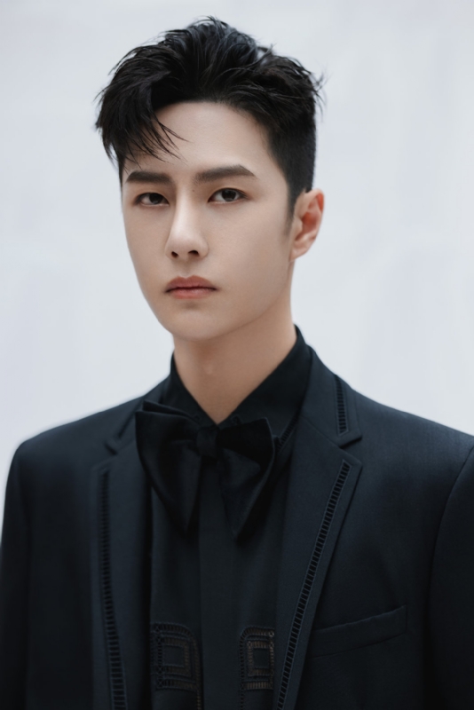 蓝天白云的第一张照片--烟台相亲服务中心