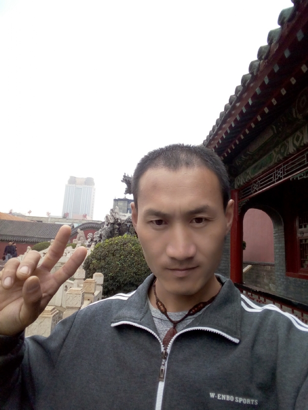 清雨的第一张照片--烟台相亲服务中心