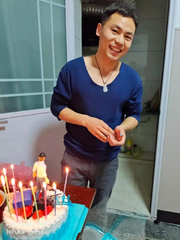 找结婚对象的第一张照片--烟台相亲服务中心