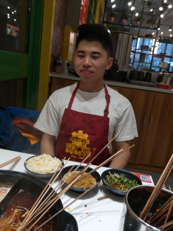 明晨的第一张照片--烟台相亲服务中心