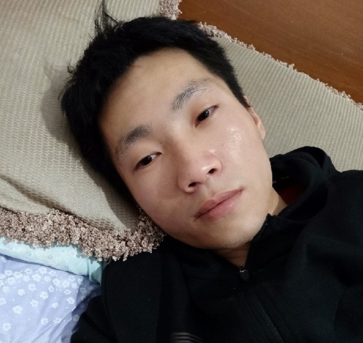 老鼠爱上猫的第一张照片--烟台相亲服务中心