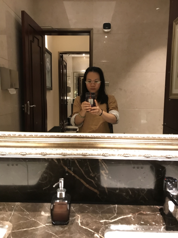 黄莺的第一张照片--烟台相亲服务中心