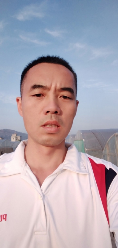 大头鱼的第一张照片--烟台相亲服务中心