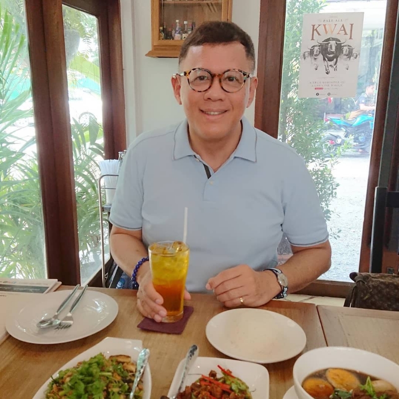 黄伟雄的第一张照片--烟台相亲服务中心