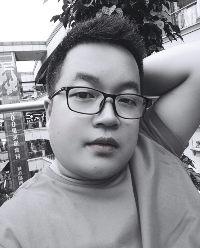 2公子的第三张照片--烟台相亲服务中心