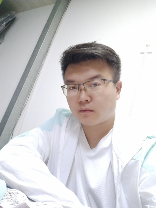 小晨的第一张照片--烟台相亲服务中心