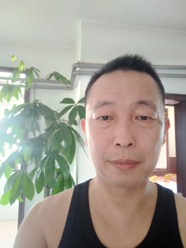 简单快乐百姓网的第一张照片--烟台相亲服务中心