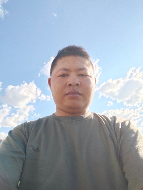 小马的第一张照片--烟台相亲服务中心