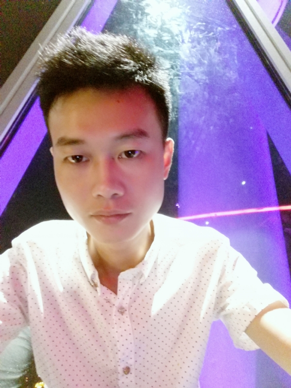 西风的第一张照片--烟台相亲服务中心